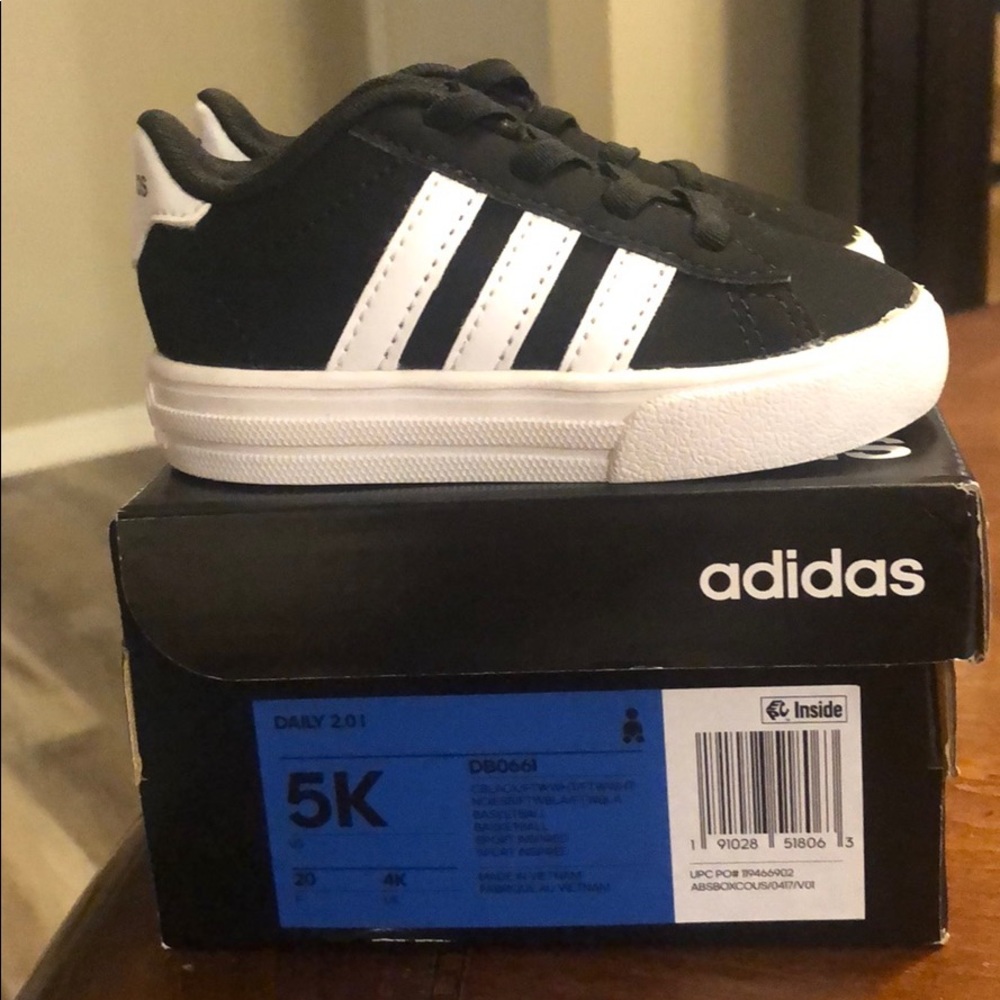 Toddler boys sneakers